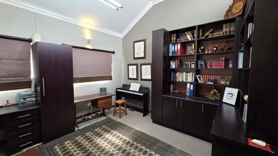 4 Bedroom Property for Sale in Seasons Lifestyle Estate North West